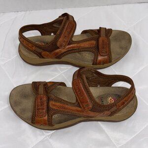 Earth spirit Cushion Womens 9 Adria II Brown Leather Sport Sandals Strap Comfort